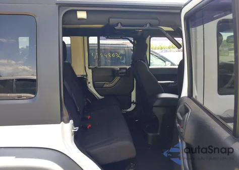 2014 Jeep Wrangler Unlimited Sport from USA, damaged, VIN 1C4BJWDG0EL108138